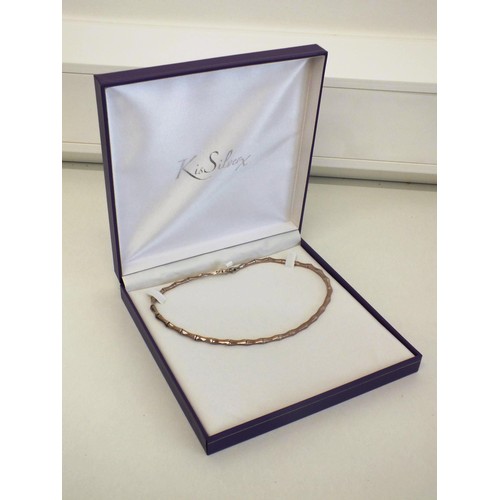 310 - BOXED SILVER NECKLACE