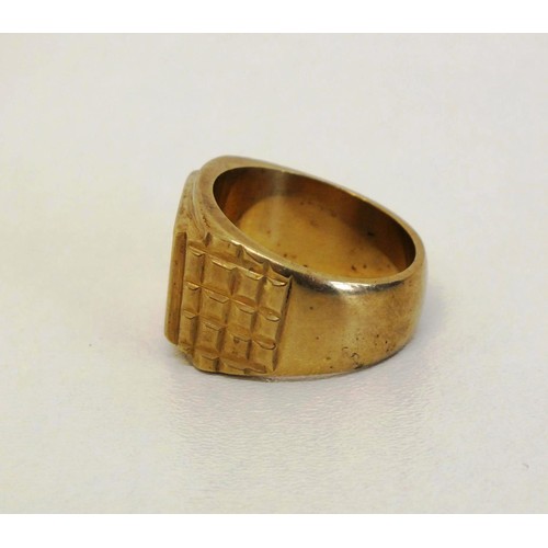 319 - YELLOW METAL RING STAMPED 750