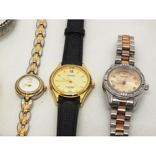 354 - 5 x LADIES WRISTWATCHES - ALL WORKING