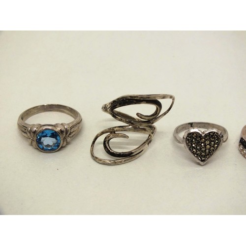 355 - 5 x SILVER RINGS