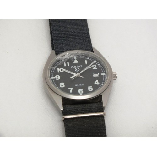 264 - MILITARY QUARTZ PULSAR WATCH- DAMAGE TO GLASS FACE