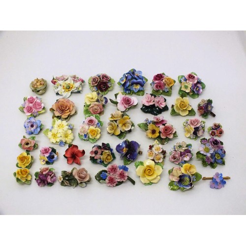 247 - 36 ASSORTED VINTAGE 1950's/60s BONE CHINA FLOWER JEWELLERY INC COALPORT, CROWN DERBY ETC- SOME FOR S... 