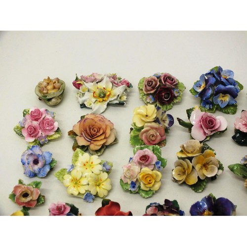 247 - 36 ASSORTED VINTAGE 1950's/60s BONE CHINA FLOWER JEWELLERY INC COALPORT, CROWN DERBY ETC- SOME FOR S... 