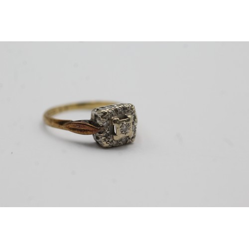 416 - 18ct gold diamond dress ring (2.4g)- SIZE J