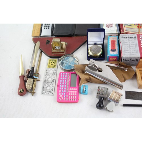 511 - 30 x Assorted Vintage DESK ACCESSORIES Inc Calculator, Paperweight Etc