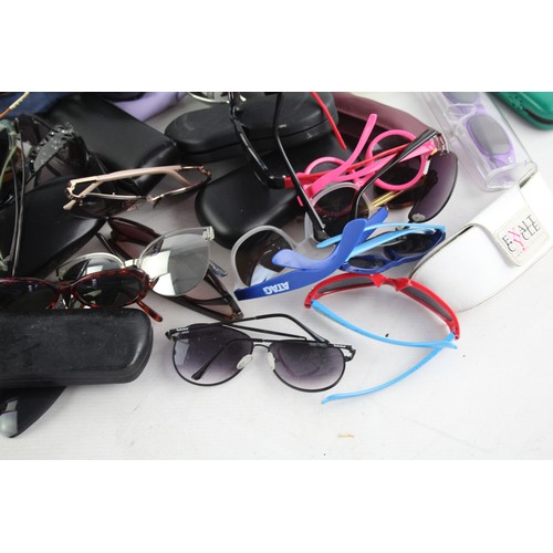 519 - 50 x Assorted SUNGLASSES inc Joan Rivers, Anne Klein, Giorgio Armani etc