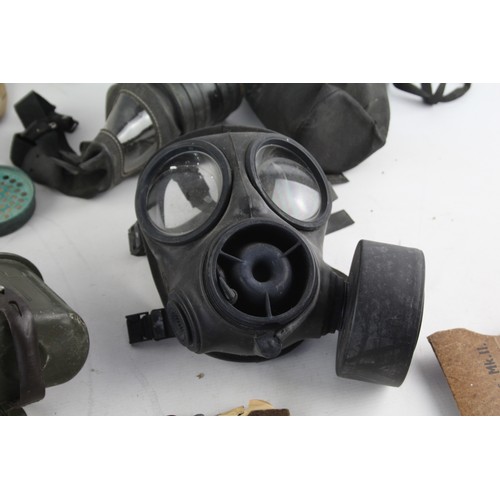 543 - Job Lot of Assorted Militaria Inc Gas Masks, Eyeshields, Flasks, Heliograph Etc