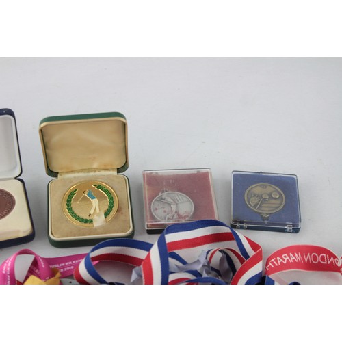 631 - 100 x Assorted Vintage Sports Medals Inc Rugby, Marathon, Plain Etc