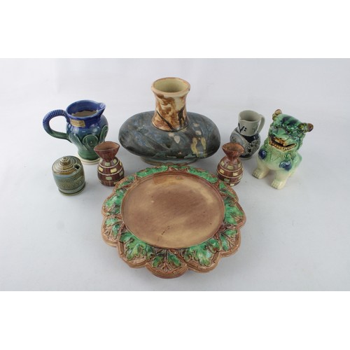 637 - 8 x Assorted CERAMIC & STUDIO POTTERY Inc Vase, Jug, Foo Dog Etc