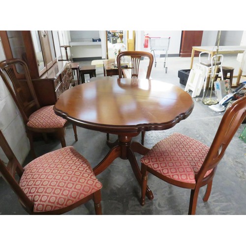 192B - DINING TABLE AND FOUR CHAIRS