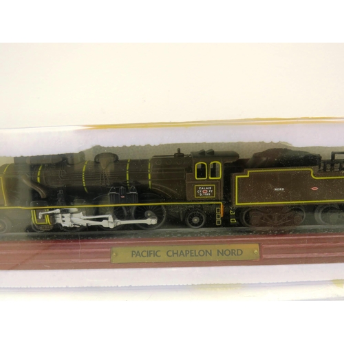 43 - SELECTION OF SEVEN BOXED TRAINS- DR 05 CLASS, UNIONN PACIFIC, DB01, DR18201 PACIFIC, A4 CLASS MALLAR... 