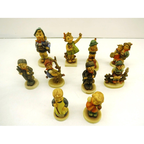 318 - 10 x VINTAGE GOEBEL HUMMEL FIGURES