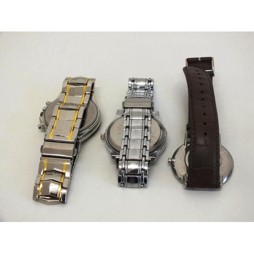 124 - THREE GENTS WATCHES INCLUDES BOSS & QUARTZ