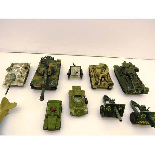 171 - COLLECTION OF VINTAGE DIECAST CORGI AND DINKY MILITARY VEHICLES TANKS ETC INCLUDES MINIATURE TANK SE... 