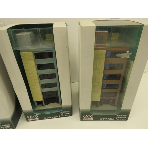 311 - SIX BOXED JAPANESE COLLECTABLE KATO DIO TOWN N SCALE MODELS