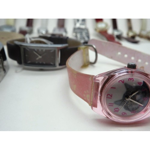 271 - 15 x LADIES QUARTZ WATCHES