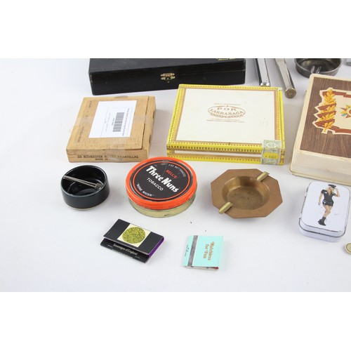 515 - 25 x Assorted TOBACCIANA Inc Ashtrays, Metal Cigar Case Etc