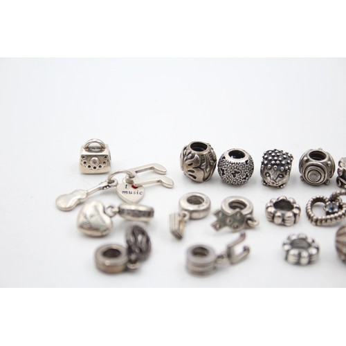 542 - 20 X .925 Assorted Pandora Charms (51g)