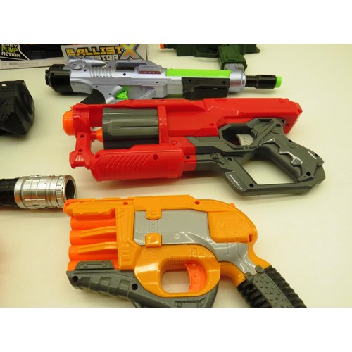 136 - BOX OF TOY GUNS INCLUDING NERF