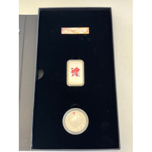 175 - CELEBRATE LONDON 2012 SILVER COIN AND INGOT SET WITH CERTIFICATE OF AUTHENTICITY