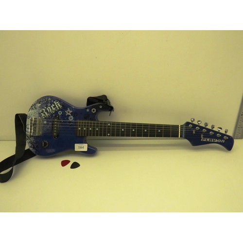 164 - CHILDS ELECTRIC GUITAR AND SMALL AMP