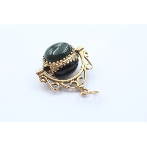 456 - 9ct gold onyx, bloodstone & carnelian swivel fob pendant (3.7g)