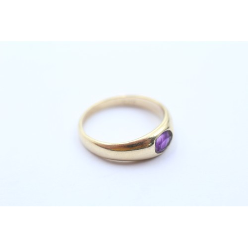 476 - 9ct gold amethyst single stone ring (2.8g) SIZE J