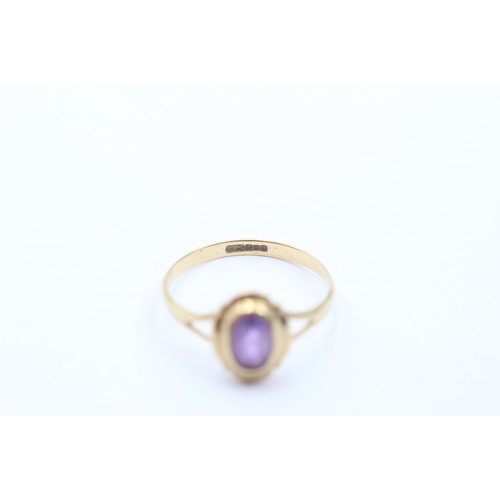 492 - 9ct gold amethyst single stone ring (1.2g) SIZE N