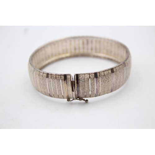 442 - 2 X .925 Textured Bracelets/Bangle (54g)