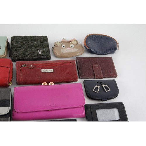 473 - 32 x Assorted PURSES / WALLETS Inc Leather, Branded Etc