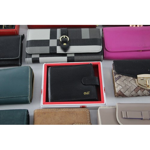 473 - 32 x Assorted PURSES / WALLETS Inc Leather, Branded Etc