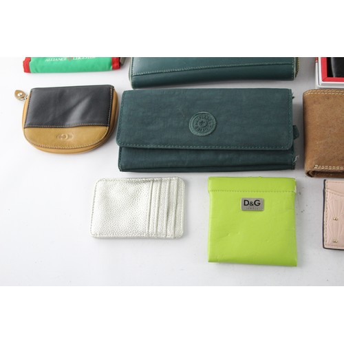 473 - 32 x Assorted PURSES / WALLETS Inc Leather, Branded Etc