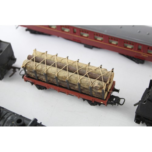 497 - 8x Vintage Oo Gauge JOUEF / TRIANG Inc Loco TR2335, 46201, Coach & Rolling Stock