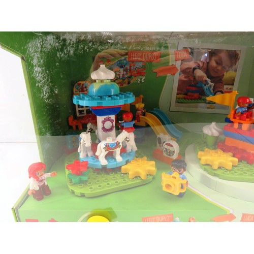 302 - RETAIL LEGO DUPLO SHOP DISPLAY