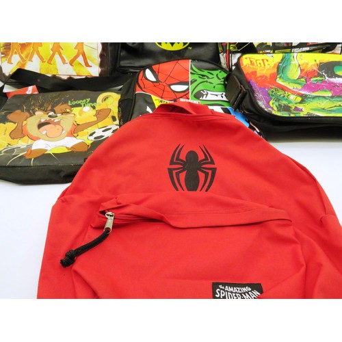 319 - SEVEN VARIOUS SHOULDER BAGS, FLASH, BATMAN, PENNY LANE, LOONEY TUNES, HULK, SPIDERMAN, MARVEL COMICS