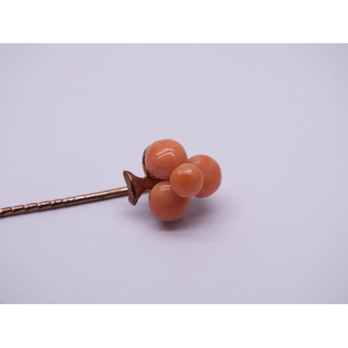 253 - VICTORIAN ROSE GOLD AND CORAL STICK PIN - 6cm