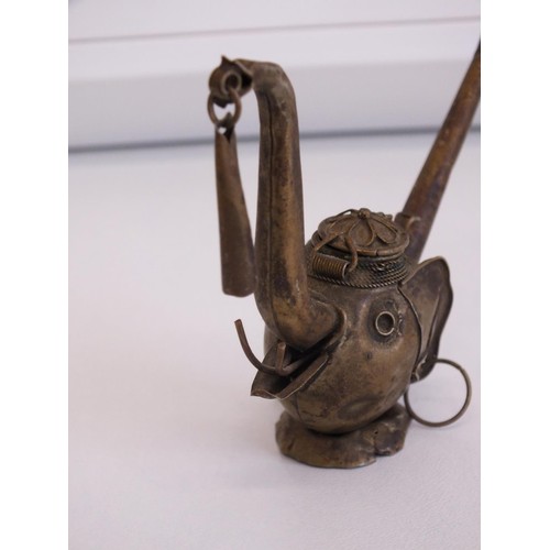 114 - VINTAGE INDIAN BRASS ELEPHANT HEAD SMOKING PIPE