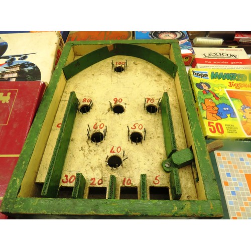 87 - JOBLOT OF ASSORTED VINTAGE GAMES, BOARD GAMES INCLUDES HANDMADE WOODEN PINBALL AND MONOPOLY