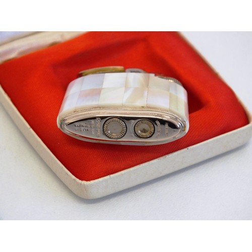 253 - LADIES VINTAGE RONSON BOXED MOTHER OF PEARL LIGHTER