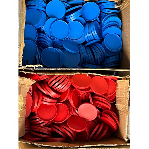 82 - JOB LOT OF ITEMS INCLUDING,
 PLASTIC BLUE AND RED CAN LIDS, 40 DATA LINK TELEPHONE ACCESSORIES AND 2... 