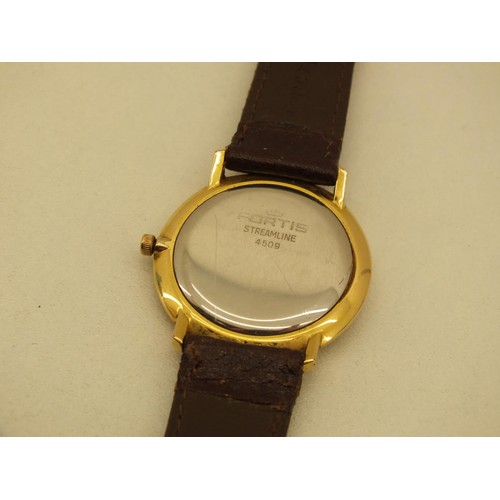 32 - FORTUS WRISTWATCH WITH WORKING ORDER