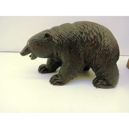 89 - CARVED CHEST STYLE TRINKET BOX AND CARVED BLACK FORREST WODD CARVED BEAR