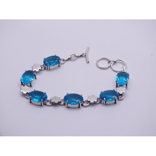 79 - 925 BLUE TOPAZ GEMSTONE BRACELET