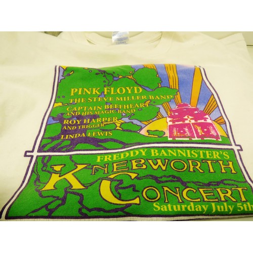 74 - ROCK CONCERT PROGRAMMES AND T-SHIRTS PINK FLOYD, T-REX AND MORE