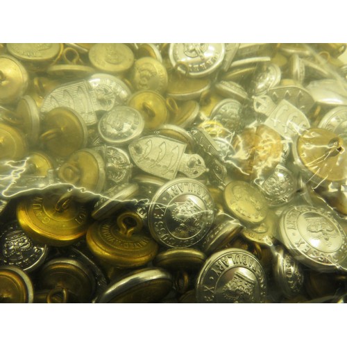 280 - 2kg APPROXIMATELY OF UNIFORM BUTTONS, MILITARY, FIRE BRIGADES, POLICE ETC