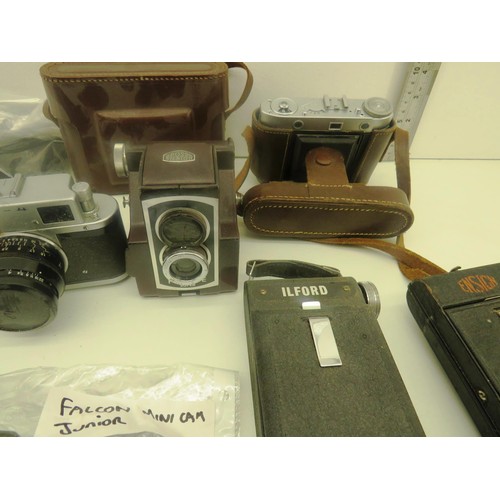 186 - 10 x VINTAGE CAMERAS INCLUDES KODAK STERLING II, ROSS ENSIGN, THE MAYFAIR CAMERA ETC