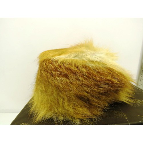 10 - VINATAGE 1960`S FOX FUR HANDBAG AND HAT