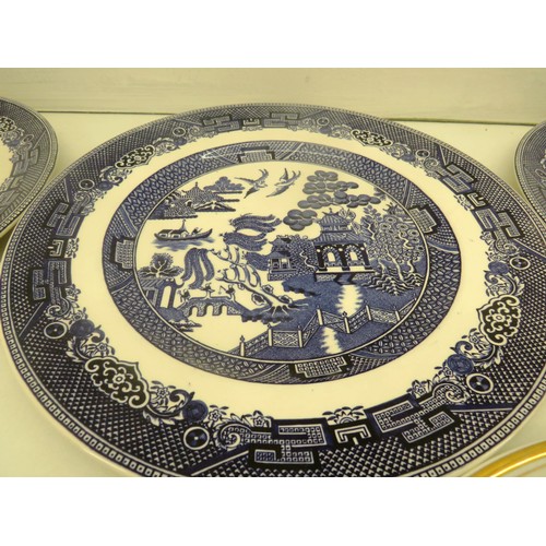 316 - WILLOW PATTERN PLATES, LIVERPOOL ROAD, LIBERTY BLUE