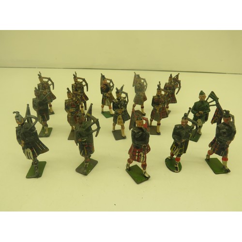 351 - BRITAINS MILITARY SCOTTISH SOLDIERS