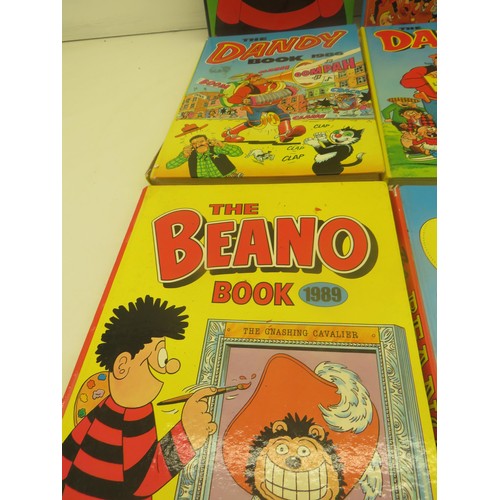 358 - 30 x VINTAGE CARTOON ANNUALS BEANO, DANDY ETC, MILLERS COLLECTORS GUIDE BOOKS PLUS OTHER BOOKS